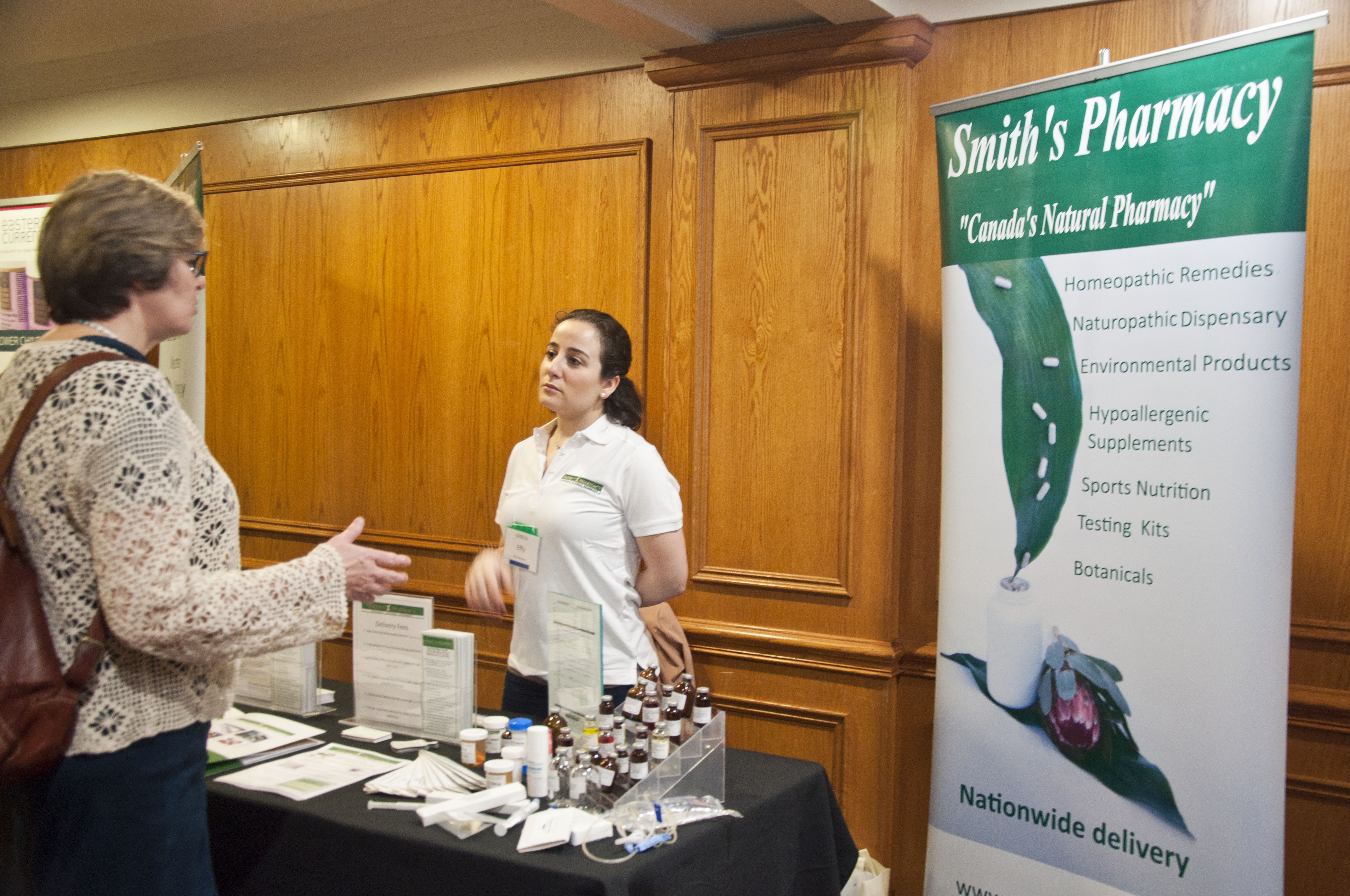 DSC_0523Smith's Pharmacy OAND